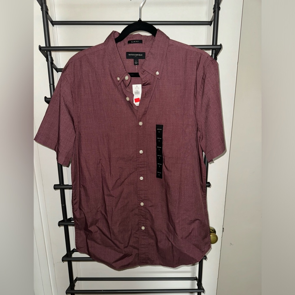 Banana Republic Men's Slim Fit Maroon Button Down Shirt